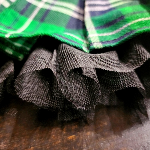 Green and Black Plaid Mini Skirt - Picture 3 of 3